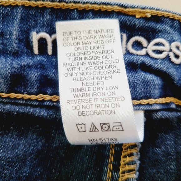 Maurices Dark Wash Denim Jeans - Picture 4 of 6